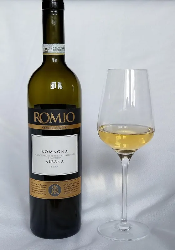 Romagna Albana wine label