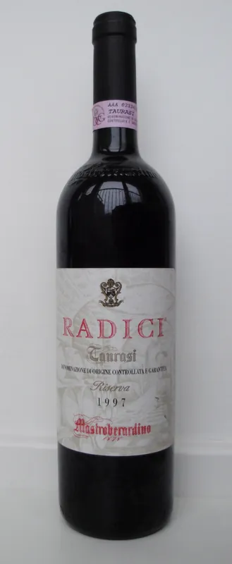 Rótulo do vinho Taurasi