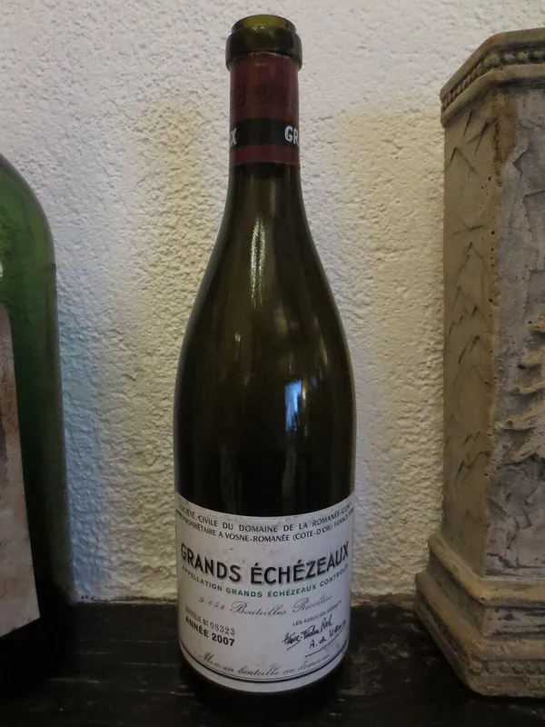Grands-Échezeaux wine label